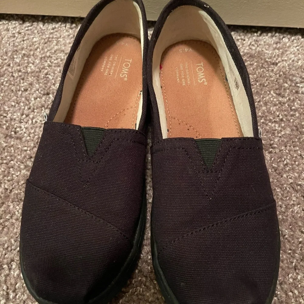 Youth Toms Black Canvas Slip-On Loafers